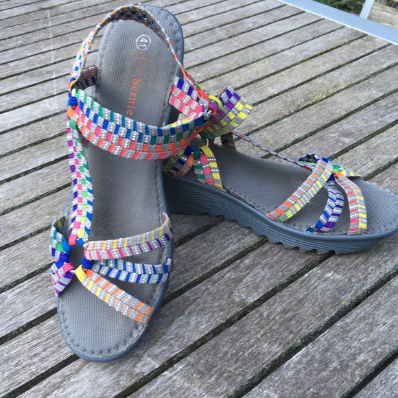 Bernie Mev. Multi Colour Elastic Strap Sandal - Picture 4 of 9